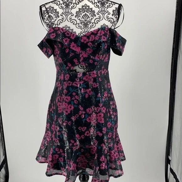 Wayf Janet Sequined Off-the-shoulder Mini Dress floral sparkly peekaboo cutout - Picture 4 of 14